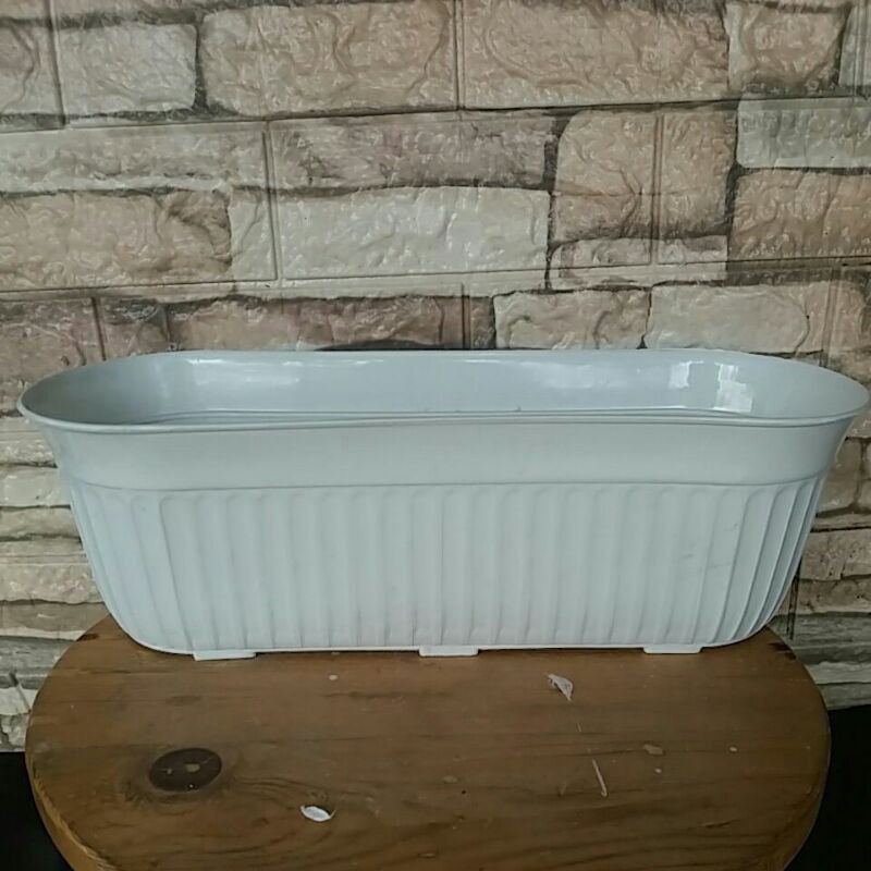 pot bunga panjang oval putih pot tanaman plastik