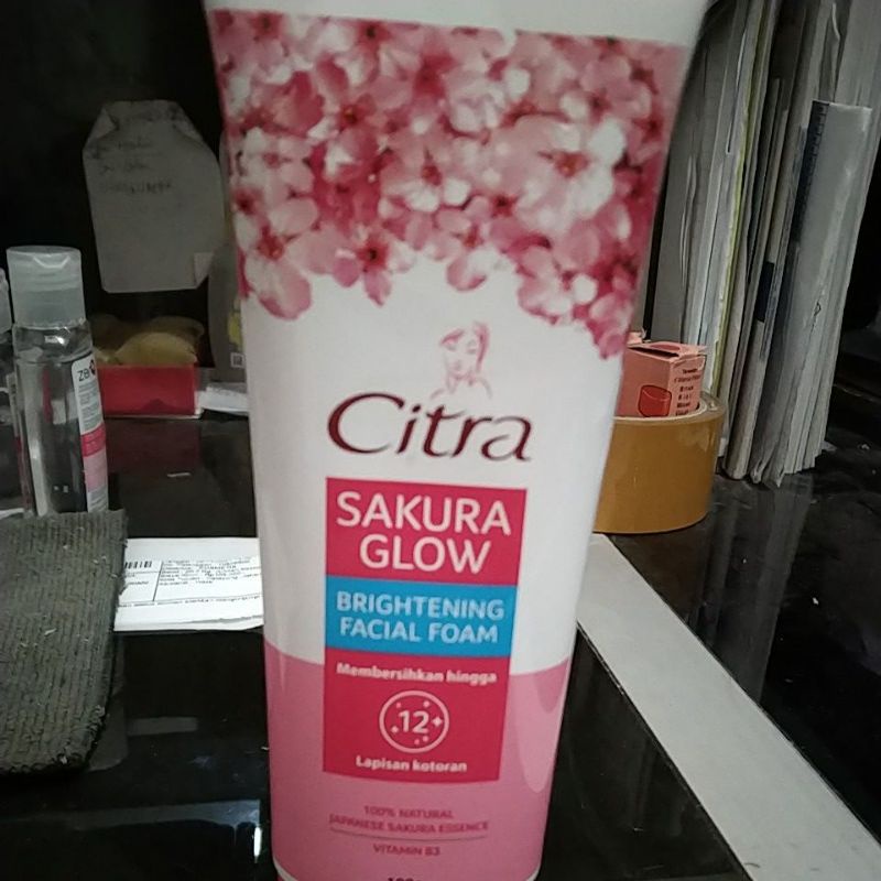 CITRA SAKURA Glow Facial foam / sabun wajah