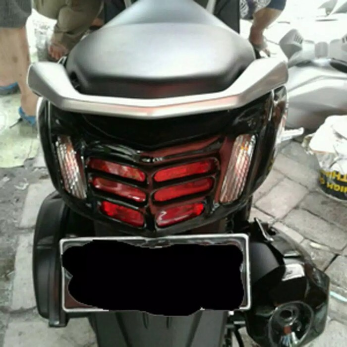 Cover Tutup Lampu Belakang Nmax / Cover Tutup Stop Lamp Nmax