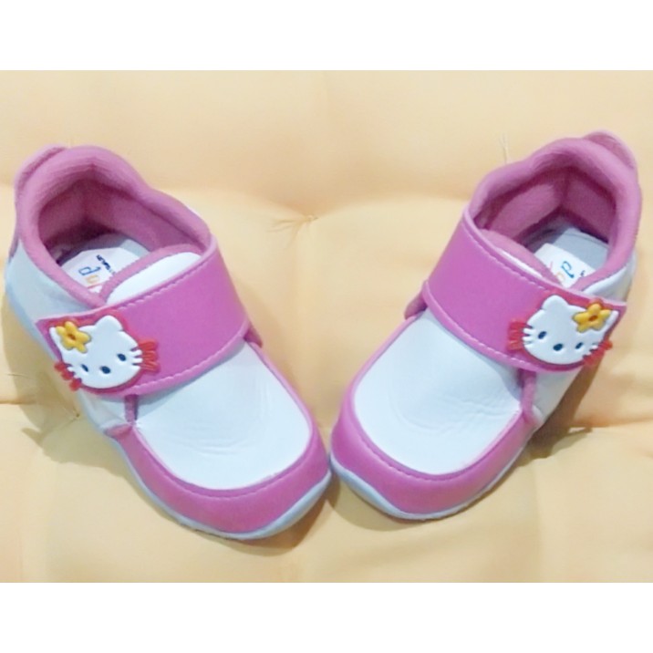 Sepatu  HELLO KITTY Anak Perempuan Semi Boots NON LED (Local Product)