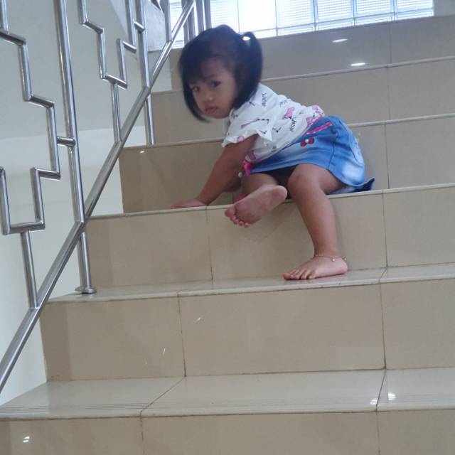 nuerrieezaagchloveallmyfriends