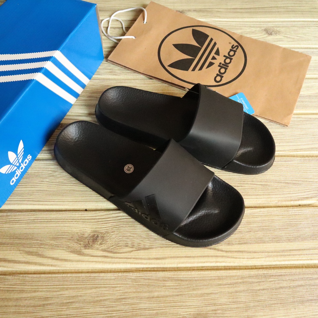 Sandal Slop Pria Wanita Original Adidas Logo Full Black Premium Sendal Selop Casual Termurah - Hitam