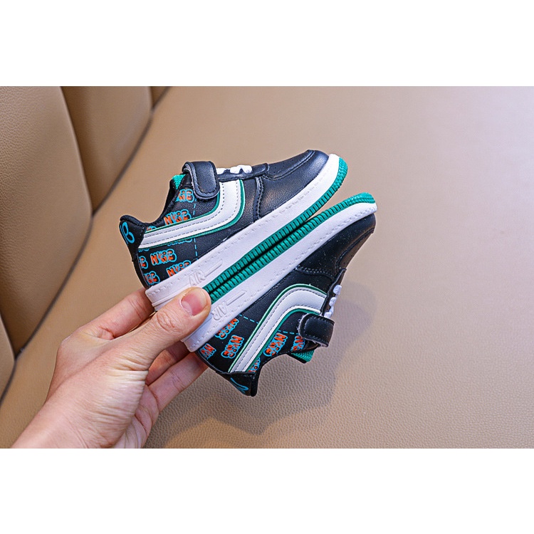 SNEAKER ANAK IMPORT MIKE HITAM