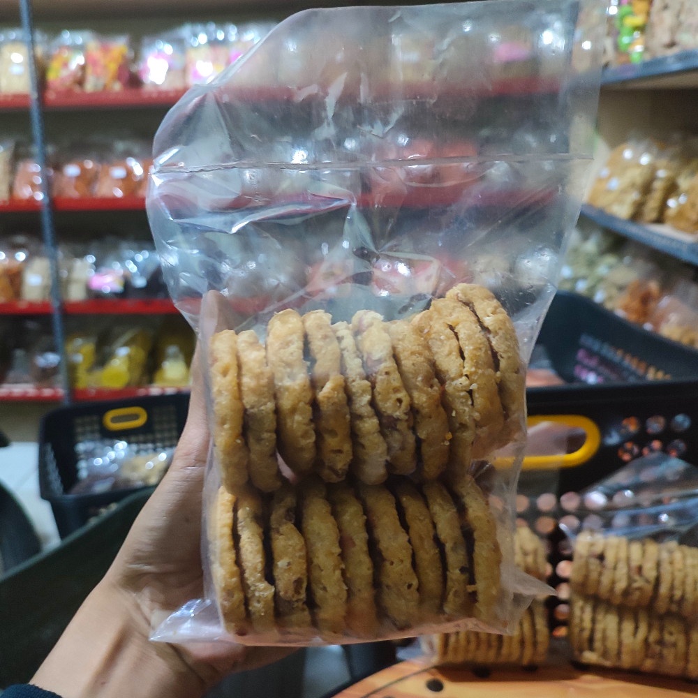 

PEYEK KACANG GURIH RENYAH 250g