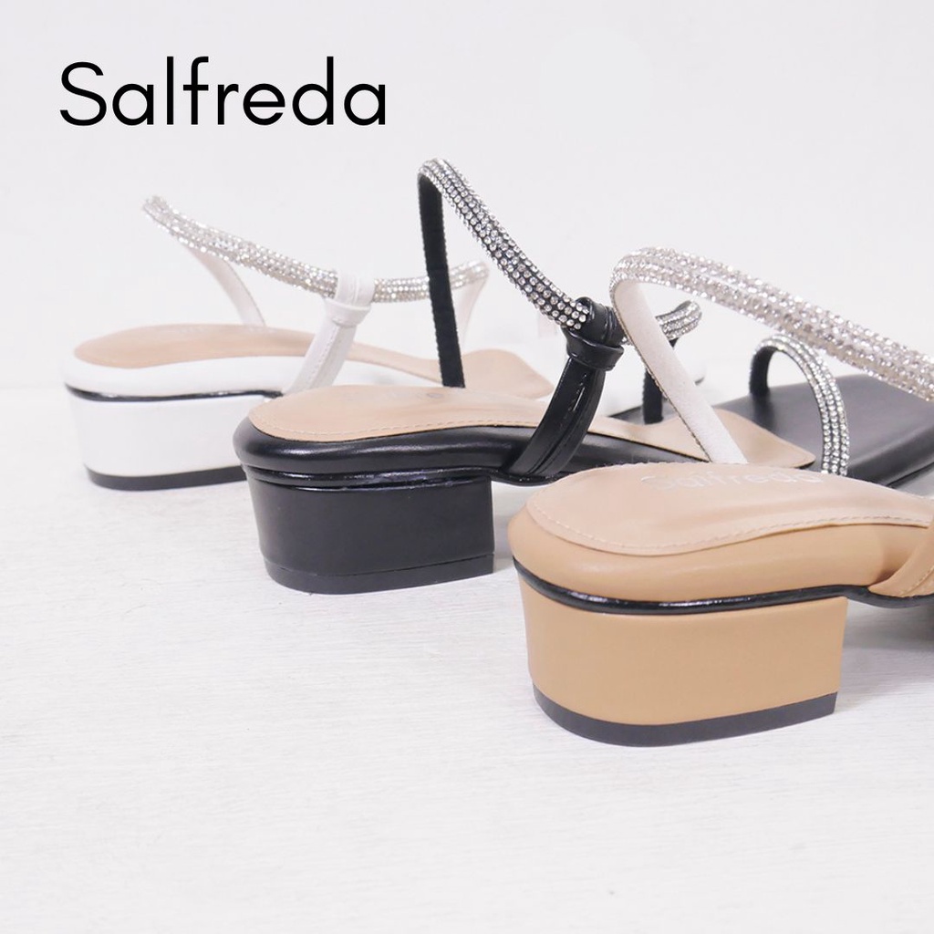 Sendal Pesta Sandal Wanita Selop Kebaya Terbaru Import Kekinian Wedges Swandal Mewah Ori Original Sepatu Impor Korea Kualitas Elegan Ibu Ibu Pernikahan Wedding Hak 3 cm Salfreda KY70003