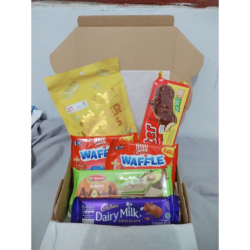 gift box, snack box, hampers snack