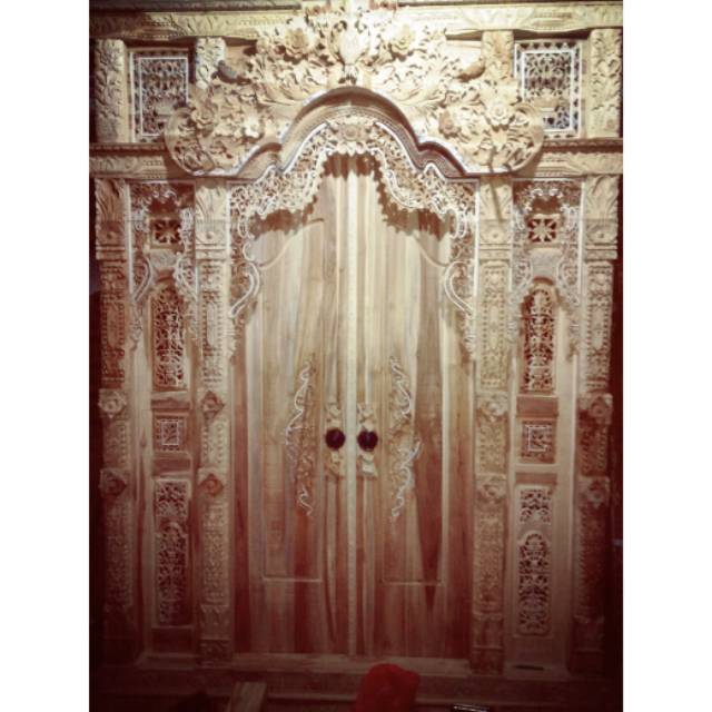 Gebyok kombinasi barong gebyok ukir jepara gebyok ukir bali