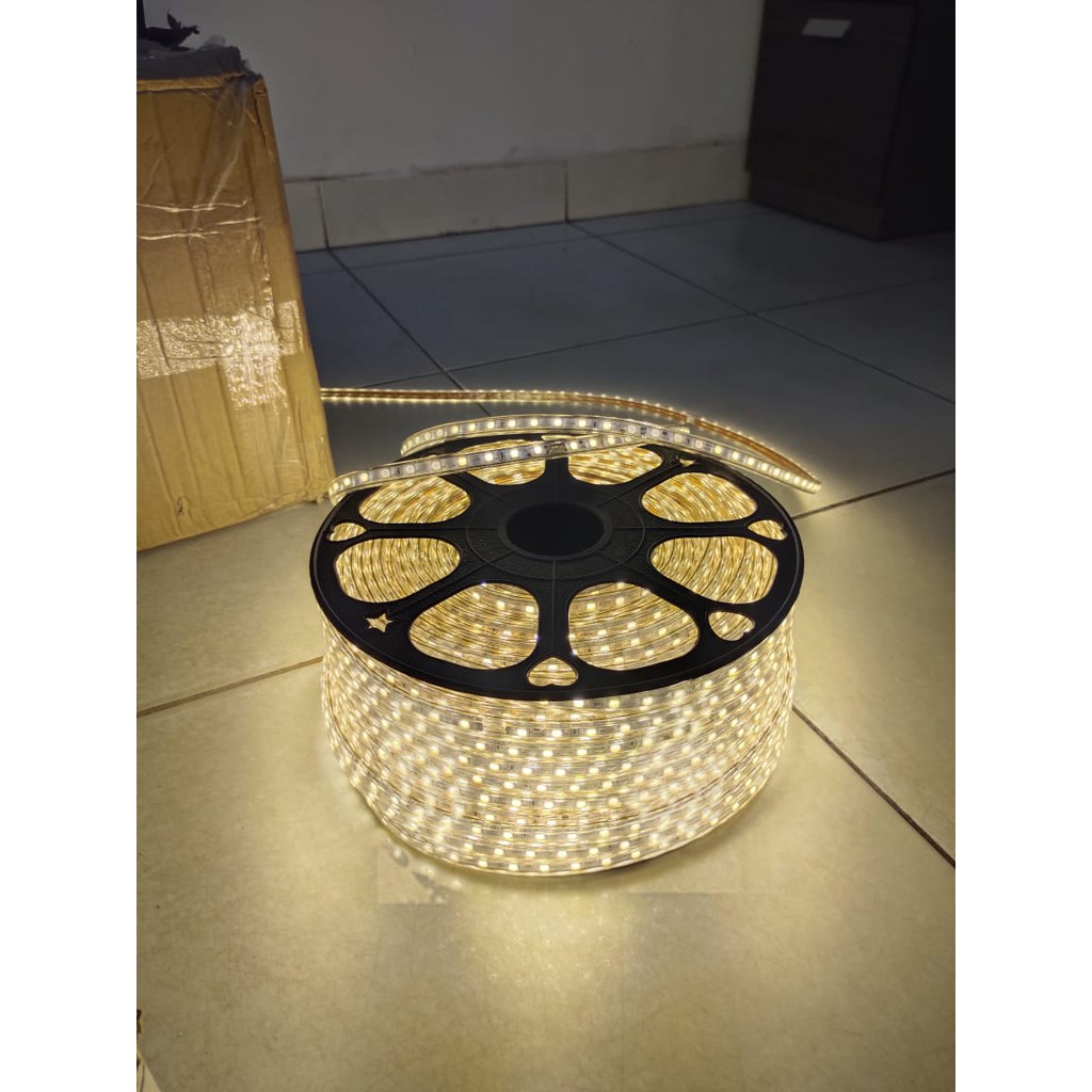 Lampu LED Strip 5730 Per Meter 220 V / Solusi Dekorasi