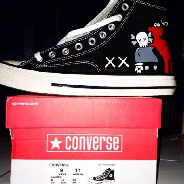 Converse x Kaws