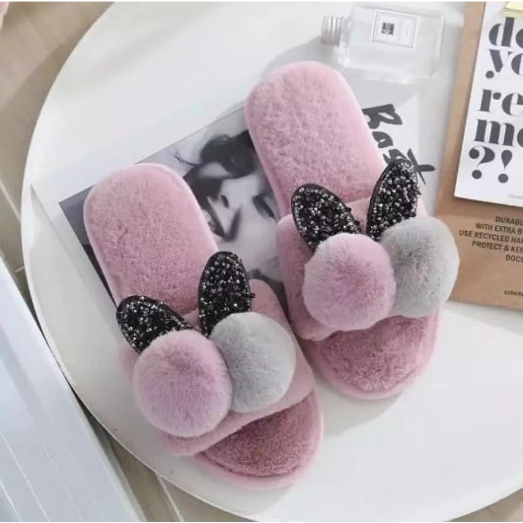 Sandal slop bulu wanita style korea pom pom