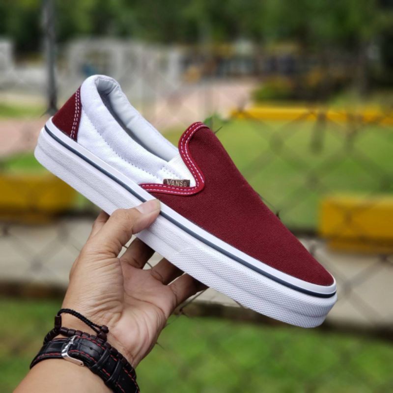 Sepatu Vans Slip On (Tanpa Tali) size 37-43 unisex Pria/Wanita