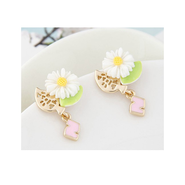 LRC Anting Tusuk Fashion White Resin Alloy Hollow Flower A61360