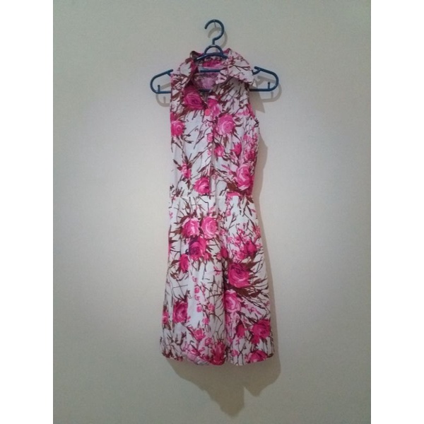 Obral murah gaun baju dress wanita ukuran M warna pink kembang