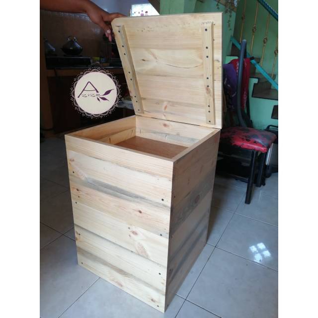 Peti Box Tutup Pompa Kotak Penyimpanan Kayu Jati Belanda