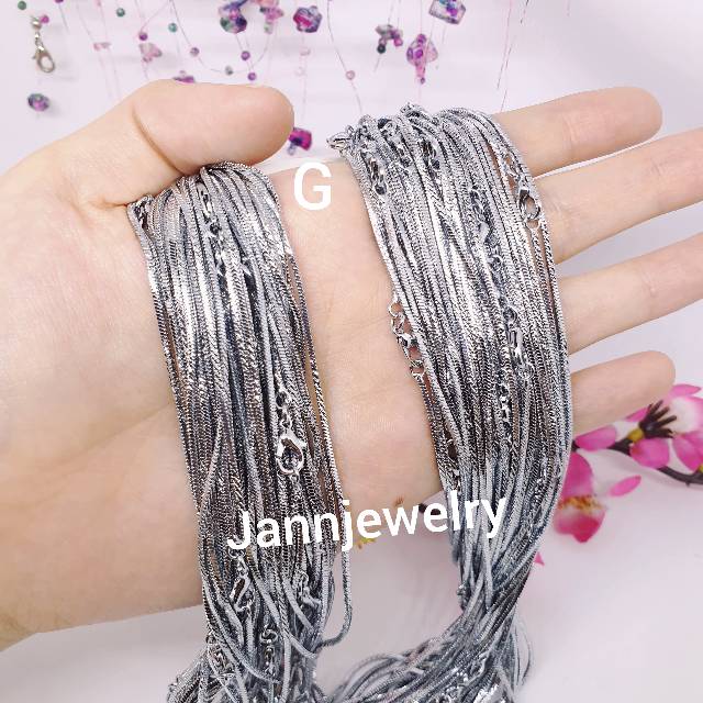 kalung titanium import uk 45cm-60cm lapis mas putih [KP-1]