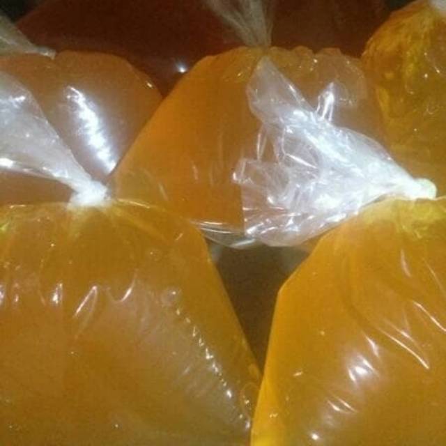 

SELAI NANAS/PINEAPLE JAM 250GRAM