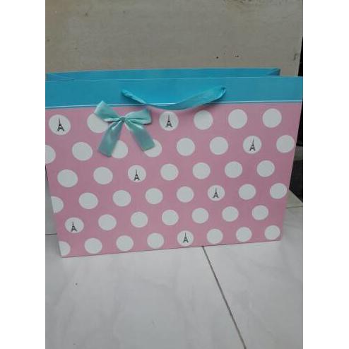 

Paper Bag Besar/Kantong Belanja/Kemasan Ekslusif Kado Valentine