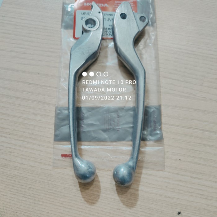 HANDLE REM SET KANAN KIRI HONDA GENIO WARNA SILVER