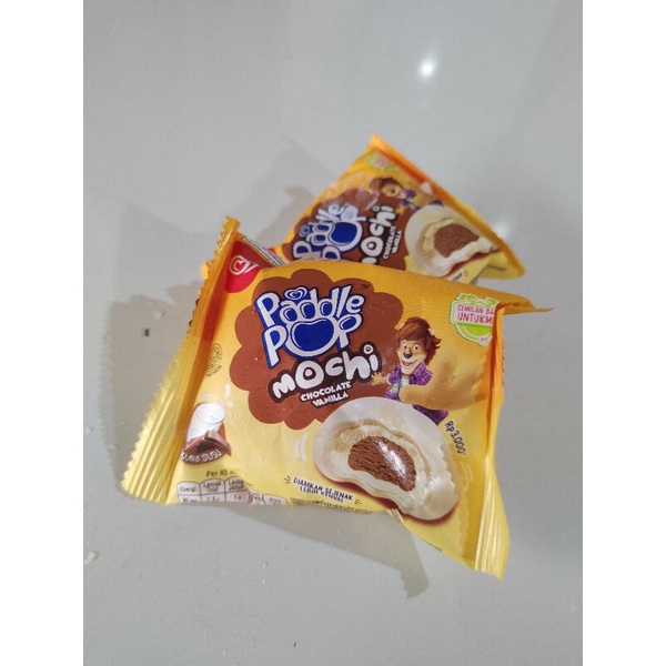 Ice Cream Paddle Pop Wall's Mochi Coklat Vanila Es Krim