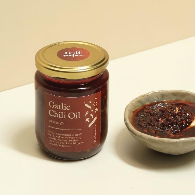 

GARLIC CHILI OIL - SPICY CHILLI OIL BY MILLIMALA