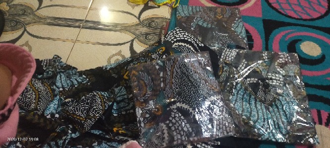 Sarimbit Batik Couple Bahan Katun Seragam Keluarga M L Xl Xxl 3l 4l 5l Ld 110 Ld 120