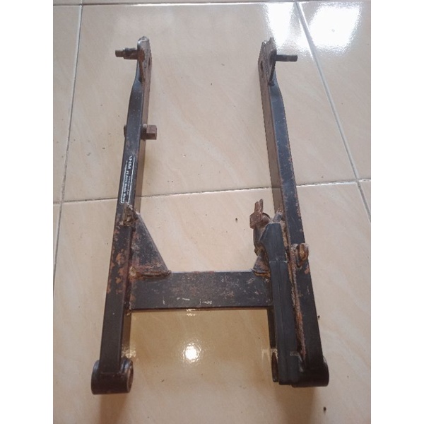 Swing Arem arm Supra X 125 double disc ori