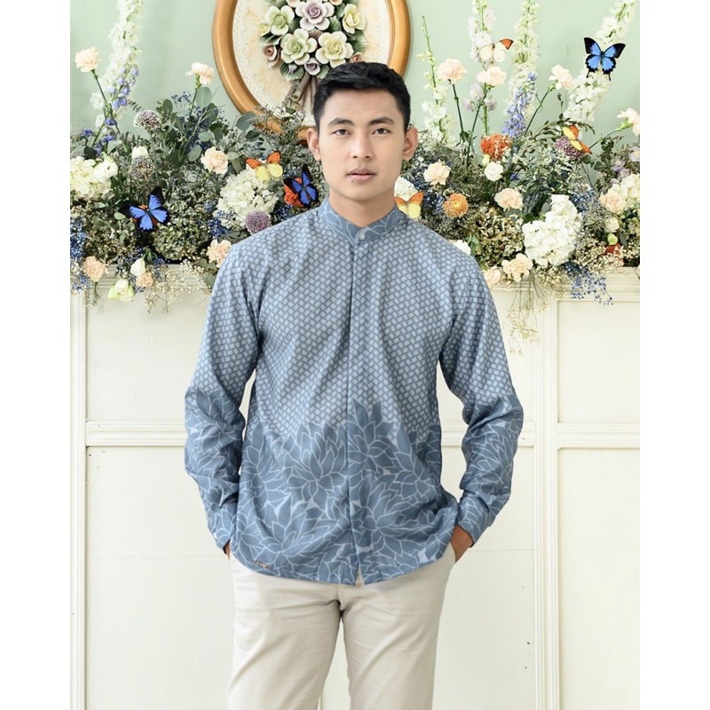 Gavin Long Shirt Sapphire M by Wearingklamby