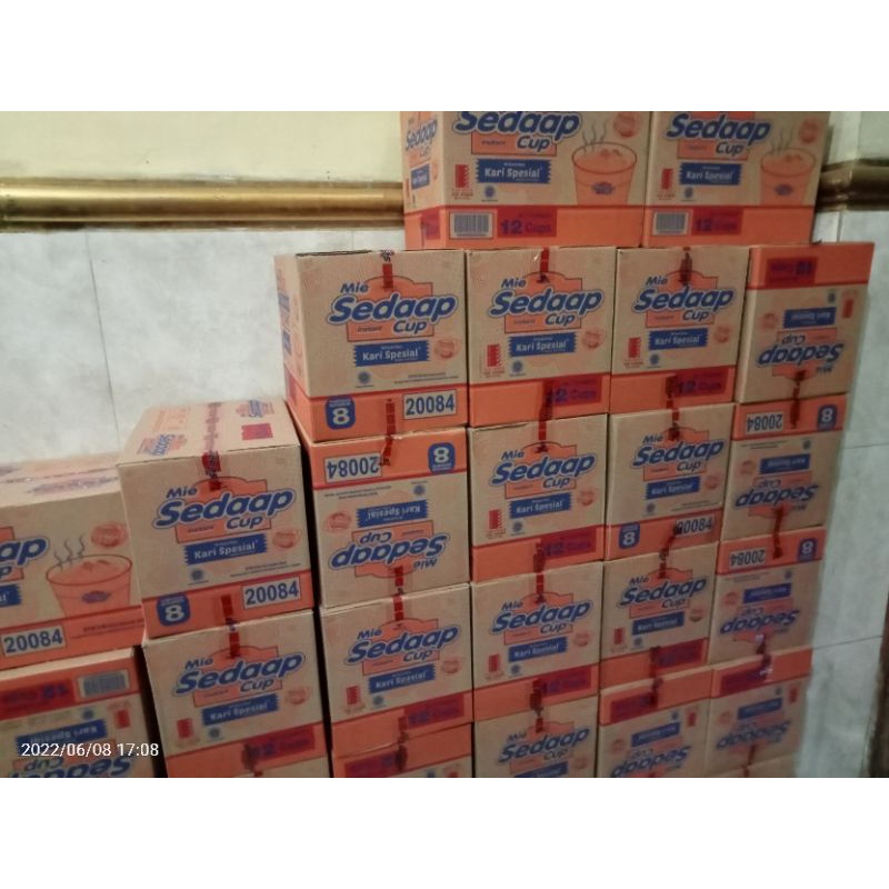 

sedap cup 1 kardus