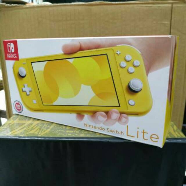 Nintendo Switch Lite Yellow Console
