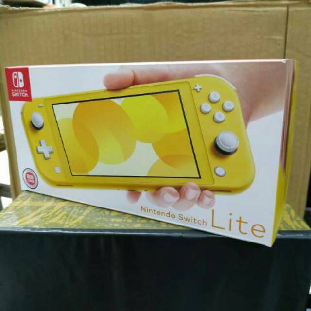 switch lite yellow