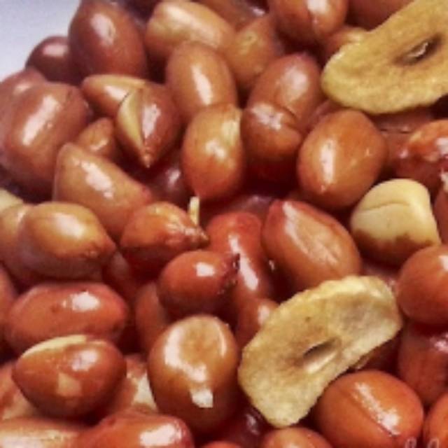 

Kacang goreng lokal/bukan kupas berat 500gram/1kg