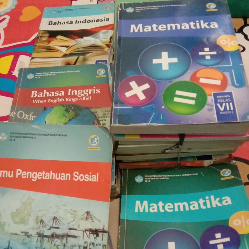 buku paket SMP/MTs kelas VII/kelas 7