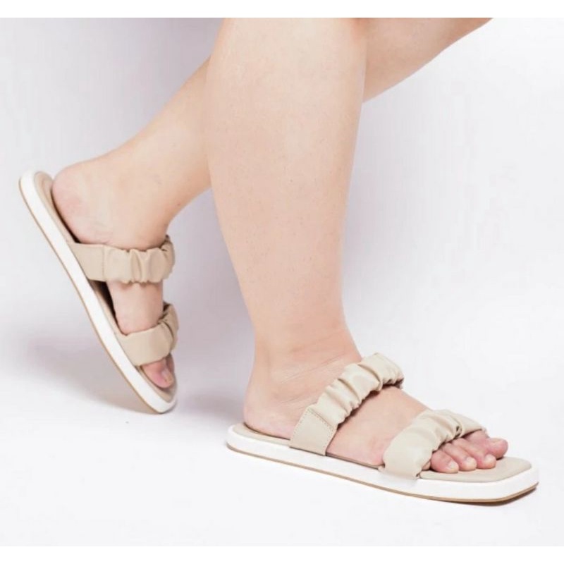 MK BIG Size shoes Woman Kerut 41.45 Sendal Teplek Oversize Wanita Cantik Sendal Koreaan JUMBO Black