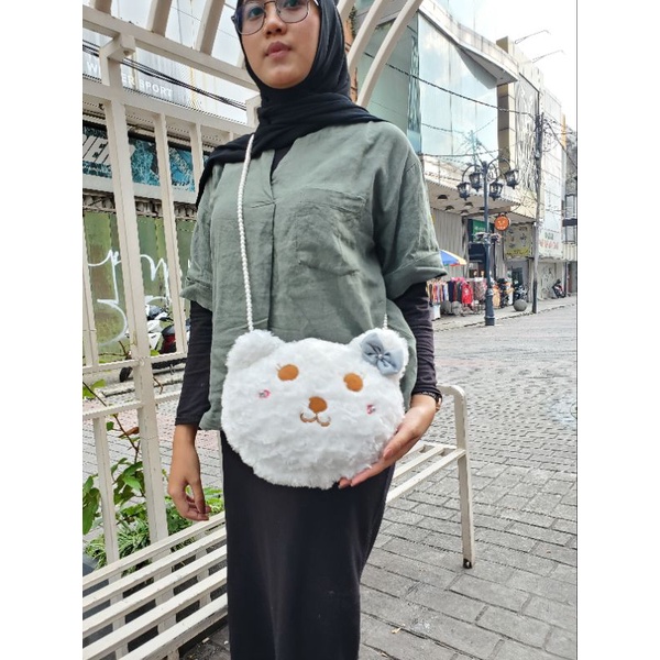 Tas Selempang Kitty Pearl