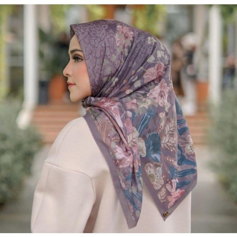 Daisy Series Buttonscarves - Burlwood