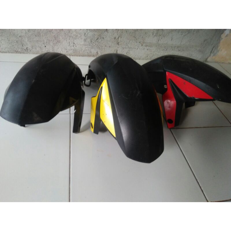 spakbor depan original part pulsar 200Ns