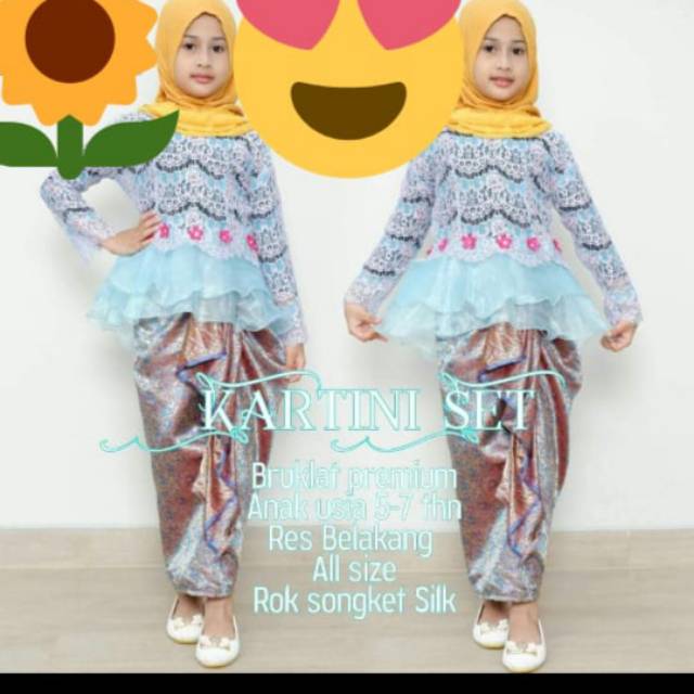 Kebaya anak