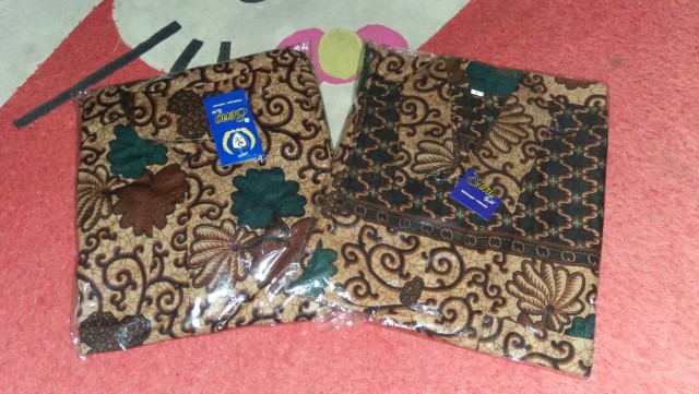 Seragam Batik Couple Terlaris Batik Pekalongan