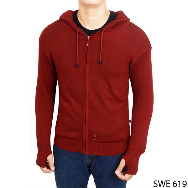 Jaket Pria Bahan Rajut Maroon – SWE 619