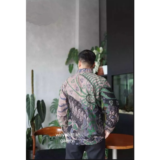 ATASAN KEMEJA BATIK KATUN HALUS