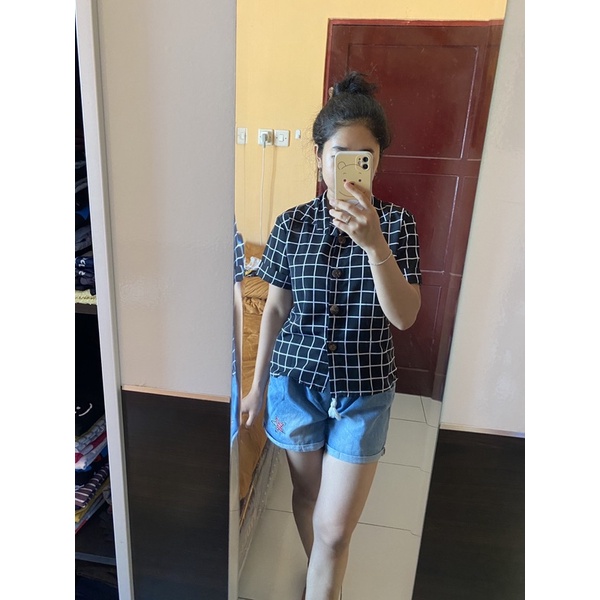 baju hem motif kotak wanita kemeja