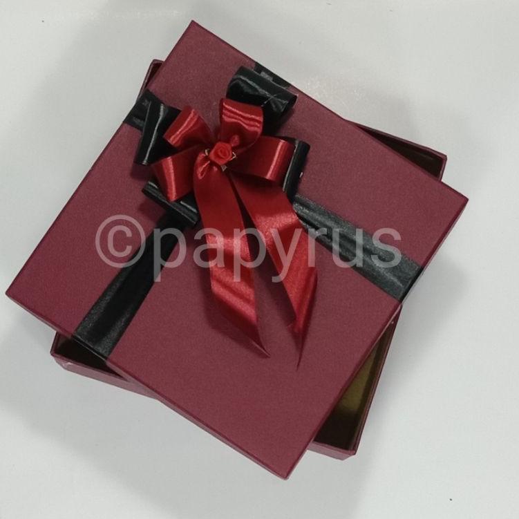 

Model Terkini JZJQZ Papyrus 20x20 tinggi 5cm Kotak Kado Gift Box 63 Sale