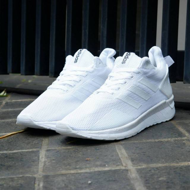 Adidas questar