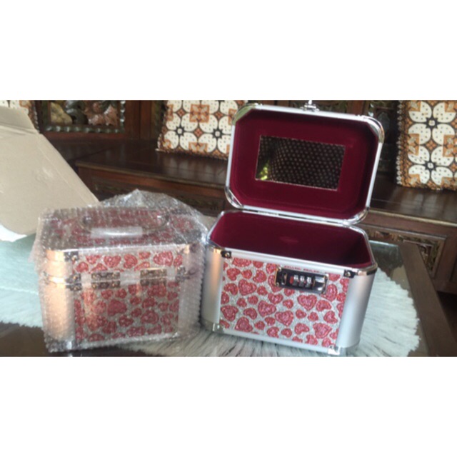 Beauty case mini 1 set isi 3pcs