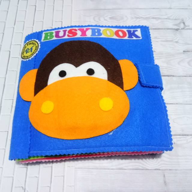 Busy Book Kain Flanel
