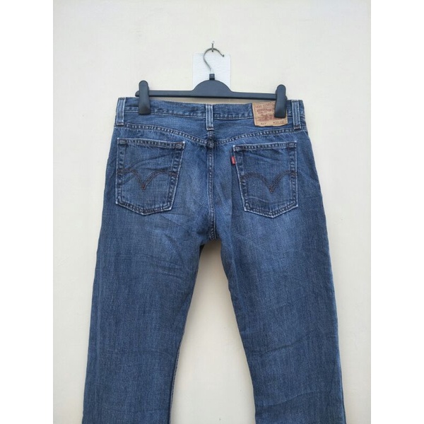Levis 527 Size 33 Fit to 34