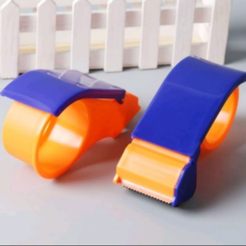 

ALAT POTONG DISPENSER LAKBAN LEBAR 5CM HARGA PER PCS