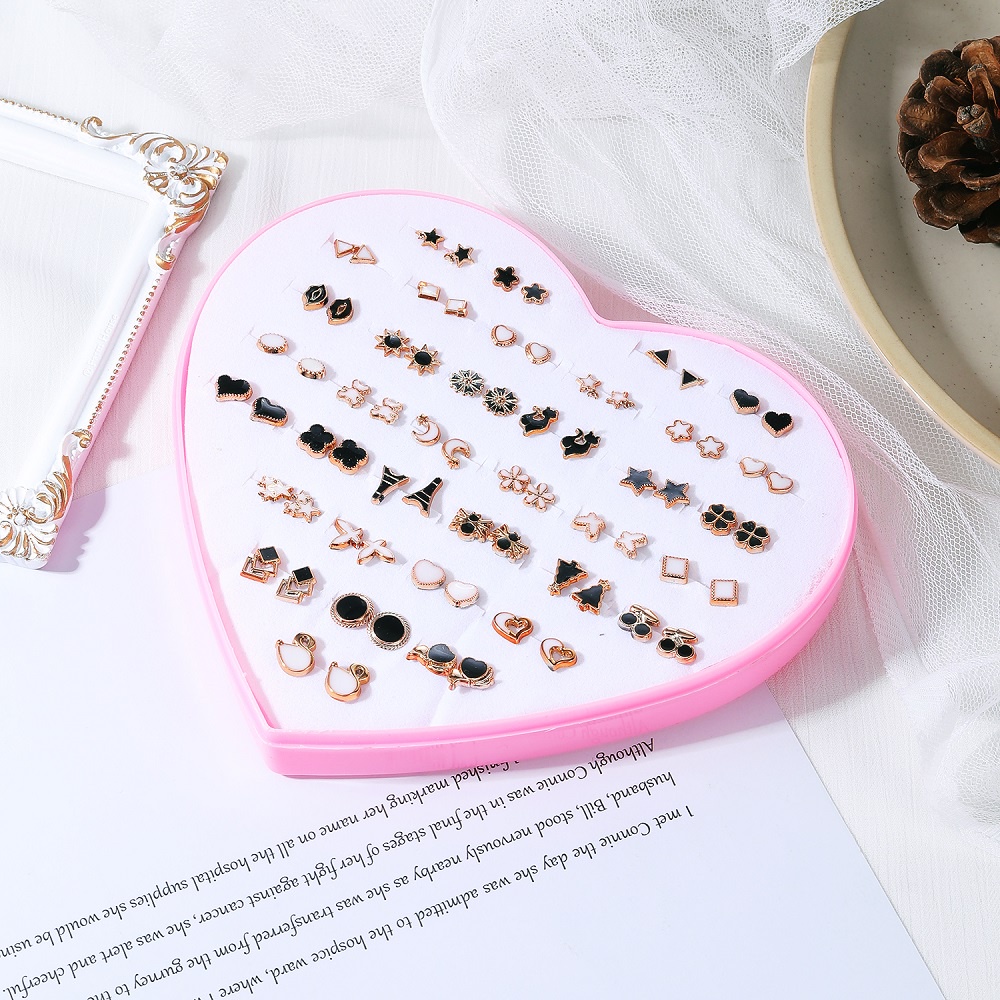 36 Pasang / Set Anting Stud Bentuk Kartun Hewan Bunga Warna-Warni Bahan Plastik Untuk Wanita