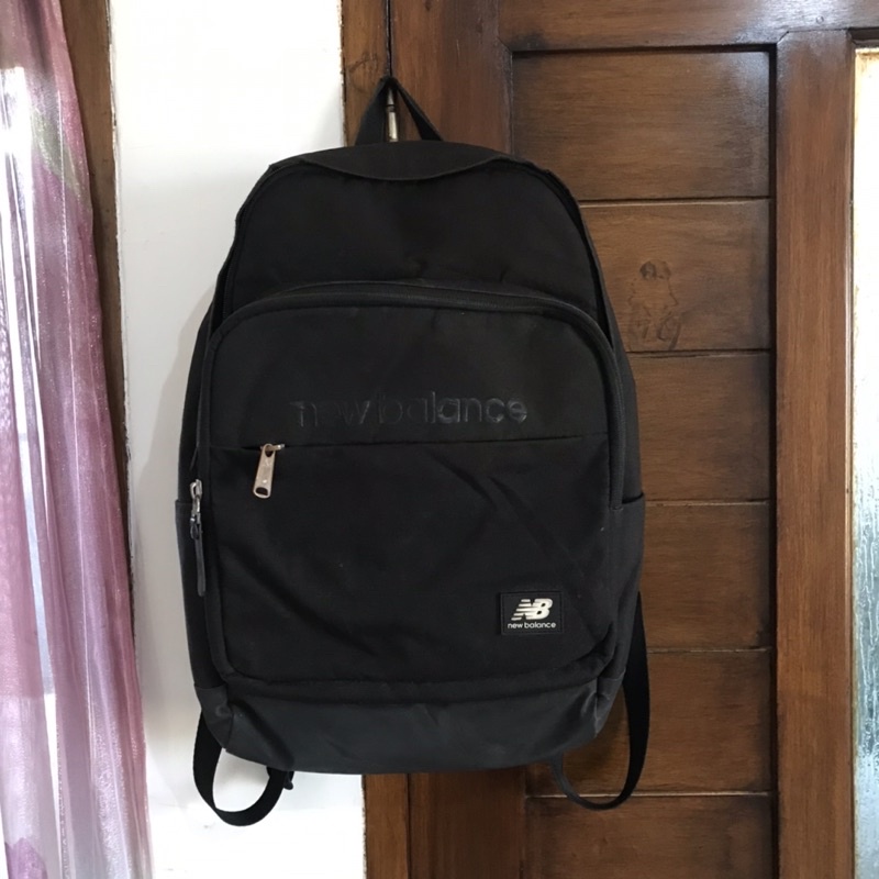 PRELOVED RANSEL NEW BALANCE BACKPACK TAS SEKOLAH KULIAH KANTOR ADA TEMPAT LAPTOP