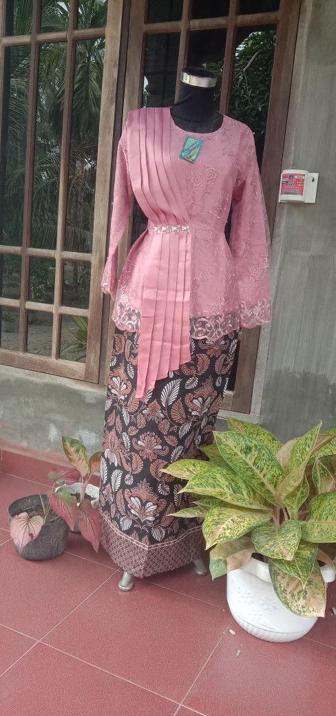 Maura Couple - Sania Ruffle Batik Couple Ori Ndoro Jowi Dnt Garansi